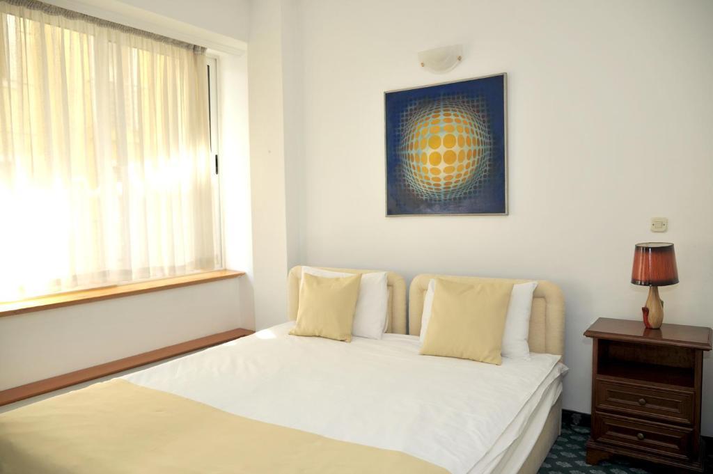 Hotel Residence Inn Скопие Стая снимка